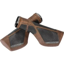 Giant Connect Ergo Max Lock-On Grips - Cork/black