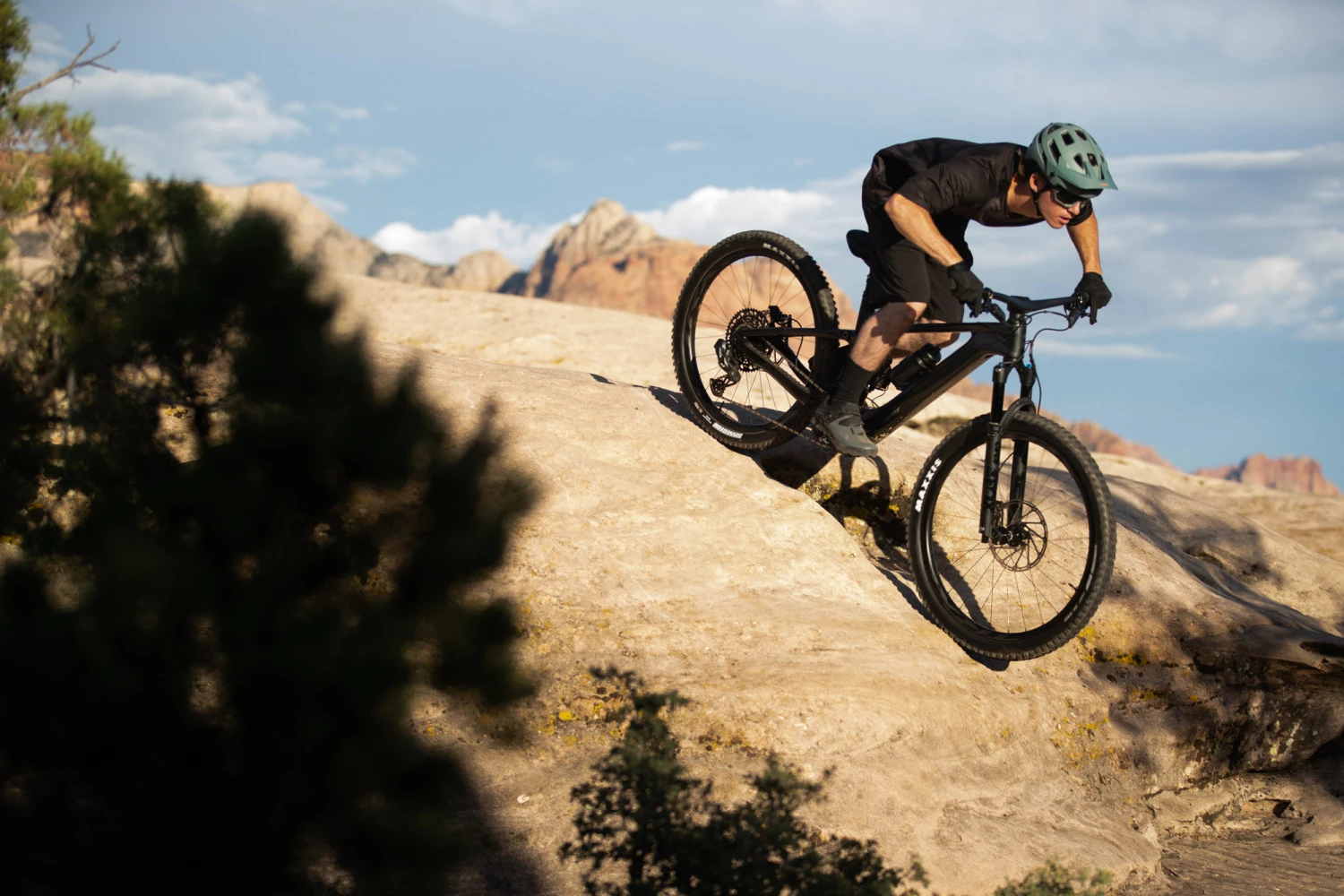 Giant TRANCE X ADVANCED E+ ELITE 1 - Carbon Electric Mountain Bike - 2023 - Gunmetal Black - Afbeelding 15